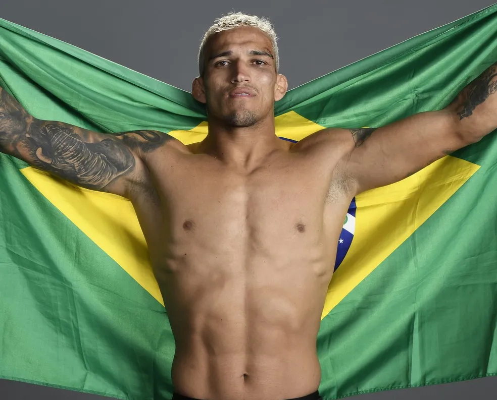 Charles Oliveira